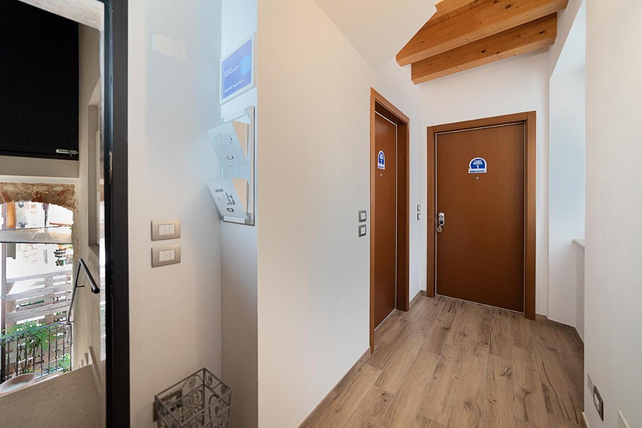 Вилла Casa Rossa - Regarda Travel Бардолино Экстерьер фото
