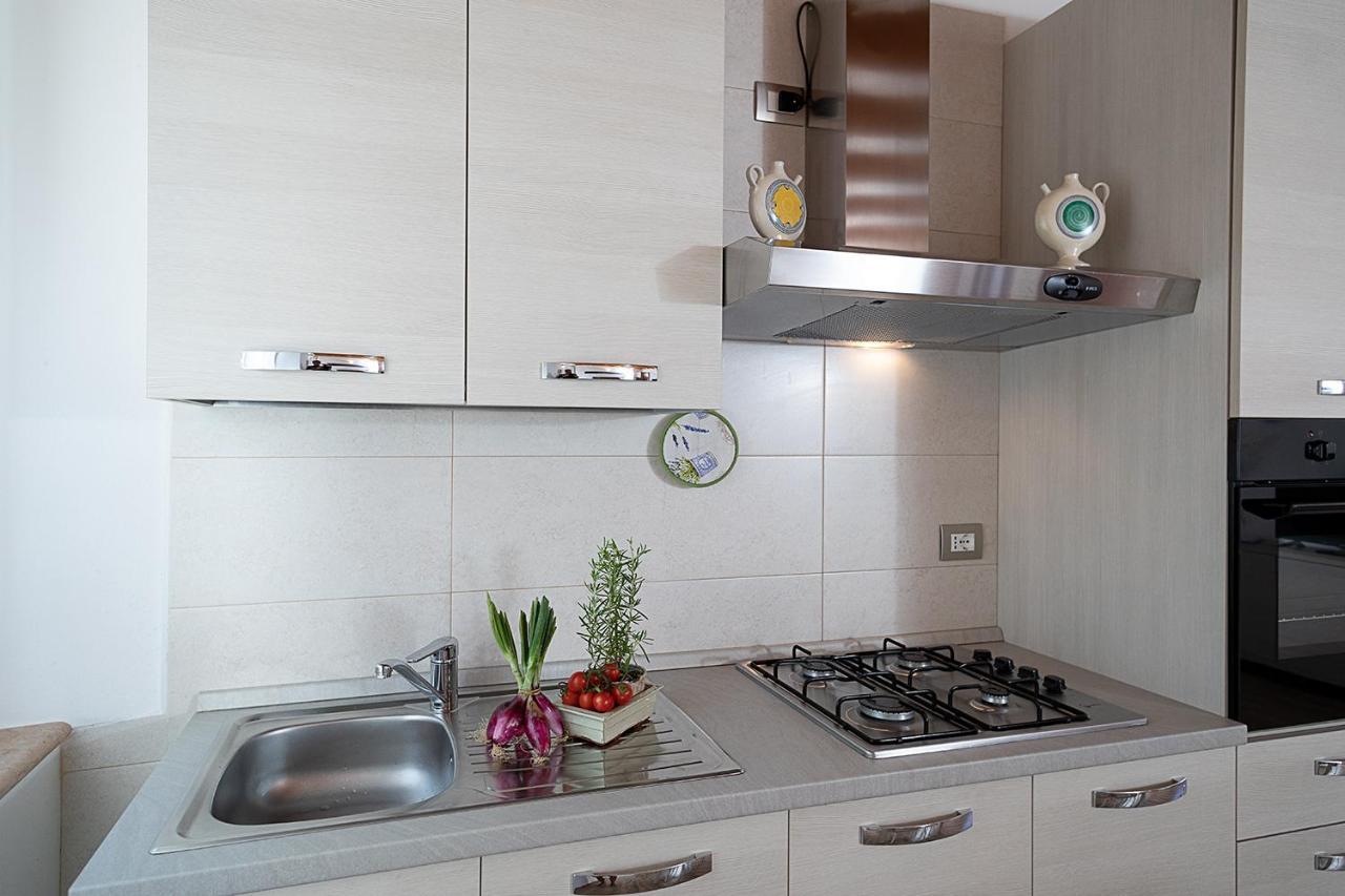 Вилла Casa Rossa - Regarda Travel Бардолино Экстерьер фото