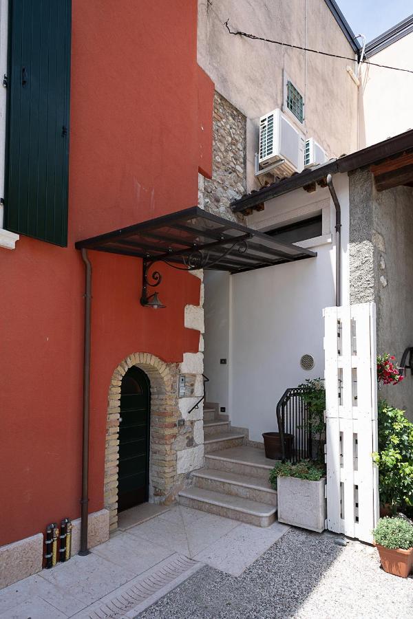 Вилла Casa Rossa - Regarda Travel Бардолино Экстерьер фото