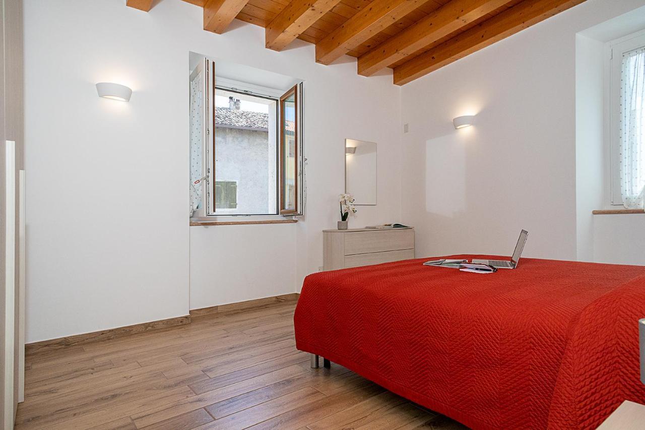 Вилла Casa Rossa - Regarda Travel Бардолино Экстерьер фото