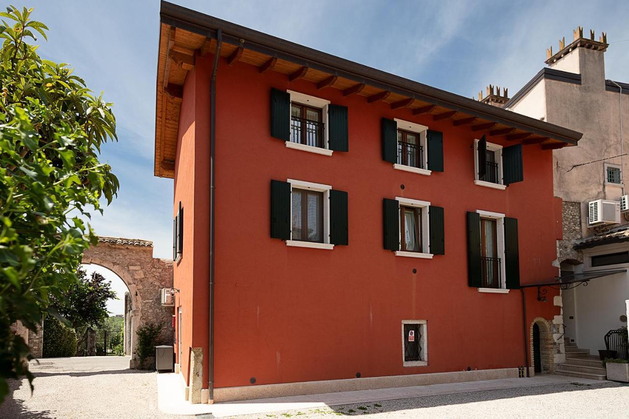 Вилла Casa Rossa - Regarda Travel Бардолино Экстерьер фото