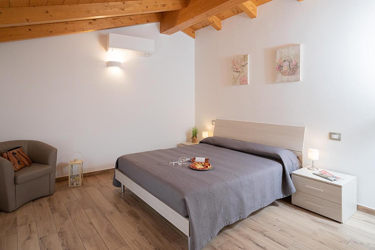Вилла Casa Rossa - Regarda Travel Бардолино Экстерьер фото