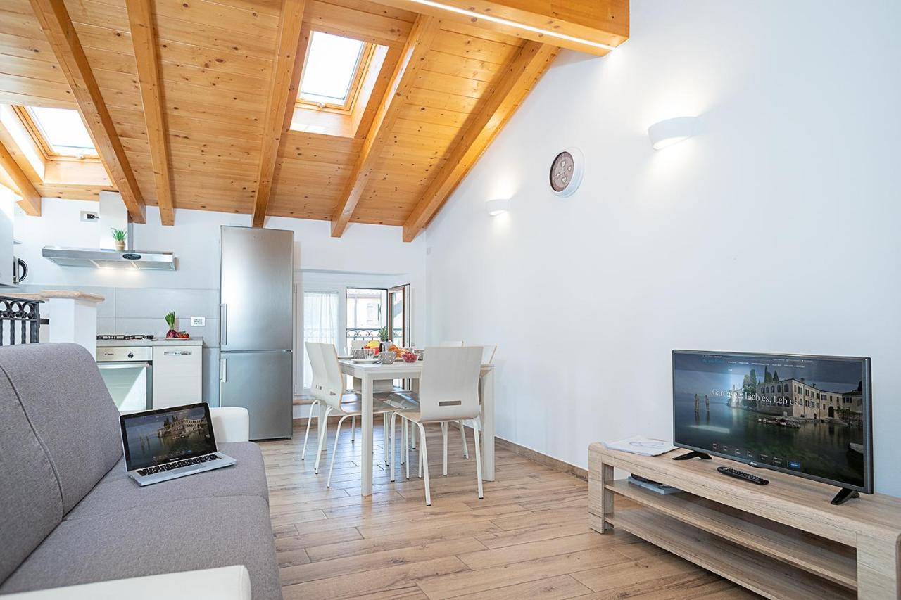 Вилла Casa Rossa - Regarda Travel Бардолино Экстерьер фото